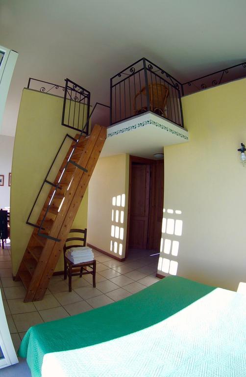 Agriturismo Valle Siriaca Castelnuovo di Porto Kültér fotó