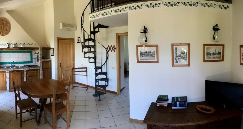 Agriturismo Valle Siriaca Castelnuovo di Porto Kültér fotó