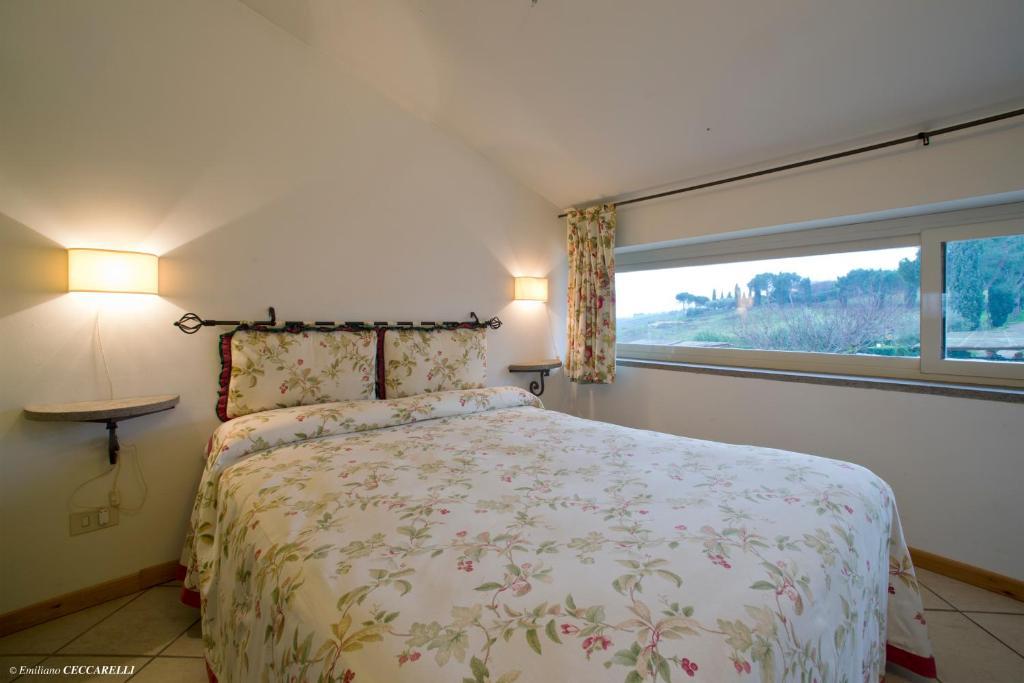 Agriturismo Valle Siriaca Castelnuovo di Porto Szoba fotó