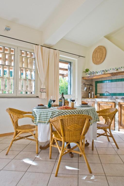 Agriturismo Valle Siriaca Castelnuovo di Porto Kültér fotó