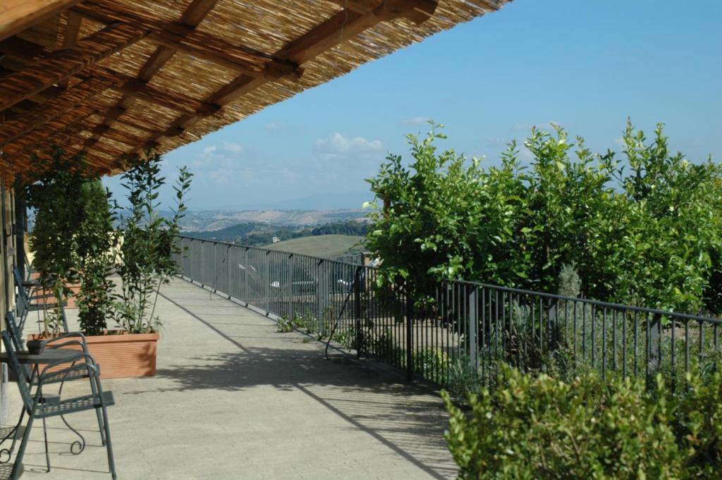 Agriturismo Valle Siriaca Castelnuovo di Porto Szoba fotó
